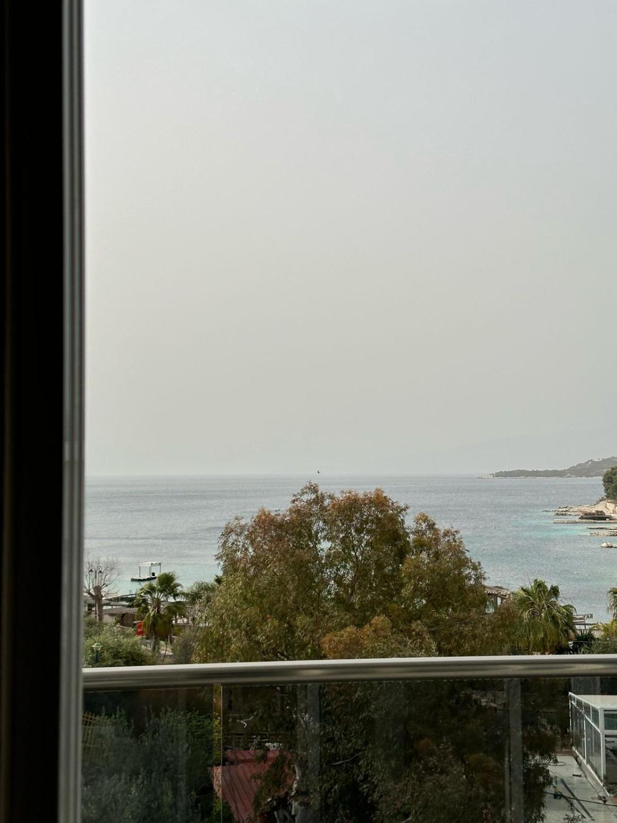 Summer Gate Hotel